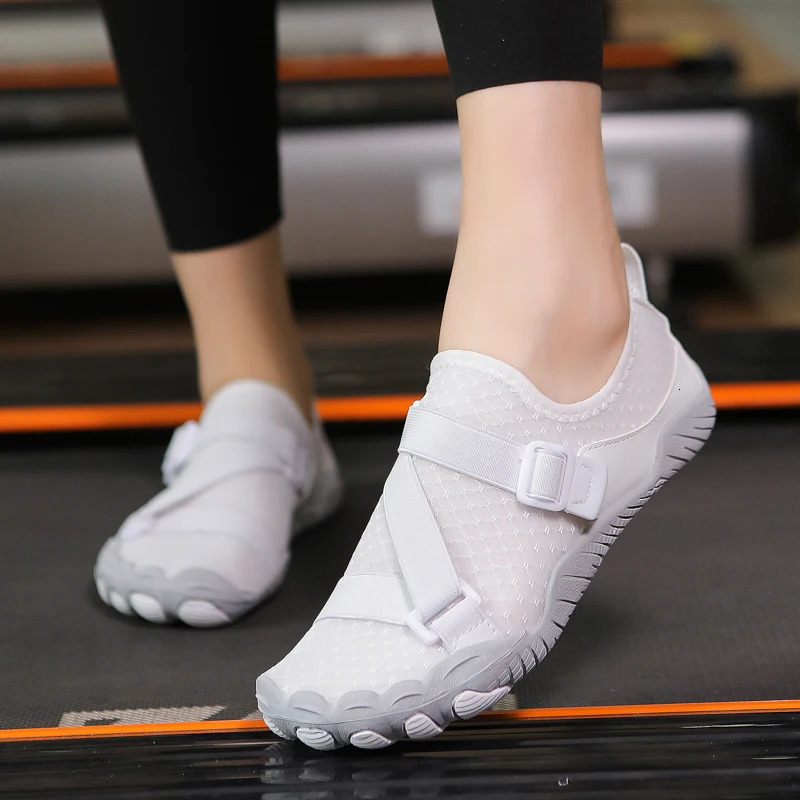 Summer Beach Aqua Shoes Couple Outdoor Anti-Slip Beach Swimming Barefoot Shoes Quick Dry Breathable Upstream Wading Shoes 250613