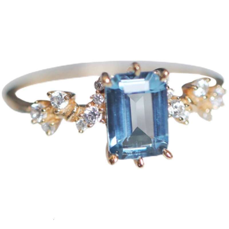 Night Fantasy: Fallen - Rich London Blue High Imitation Topaz Light Luxury Ring
