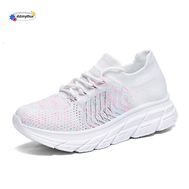 Summer Autumn Women's Flyknit Mesh Breathable Ladies Casual White Soft Sole Lightweight Sports Jinjiang Shoes Plus Size ddmythur