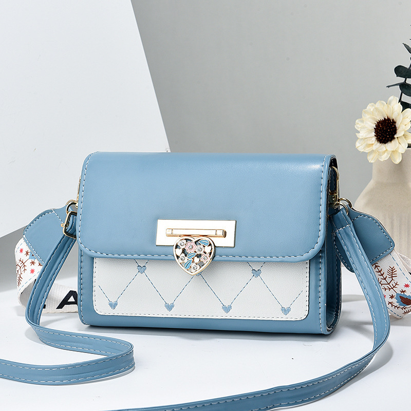 Free Shipping 2025 New Designer Bag Fashionable One Shoulder Phone Bag Multifunctional Leisure High-quality Shopping Bag Trendy Heart Lock Buckle Wome
