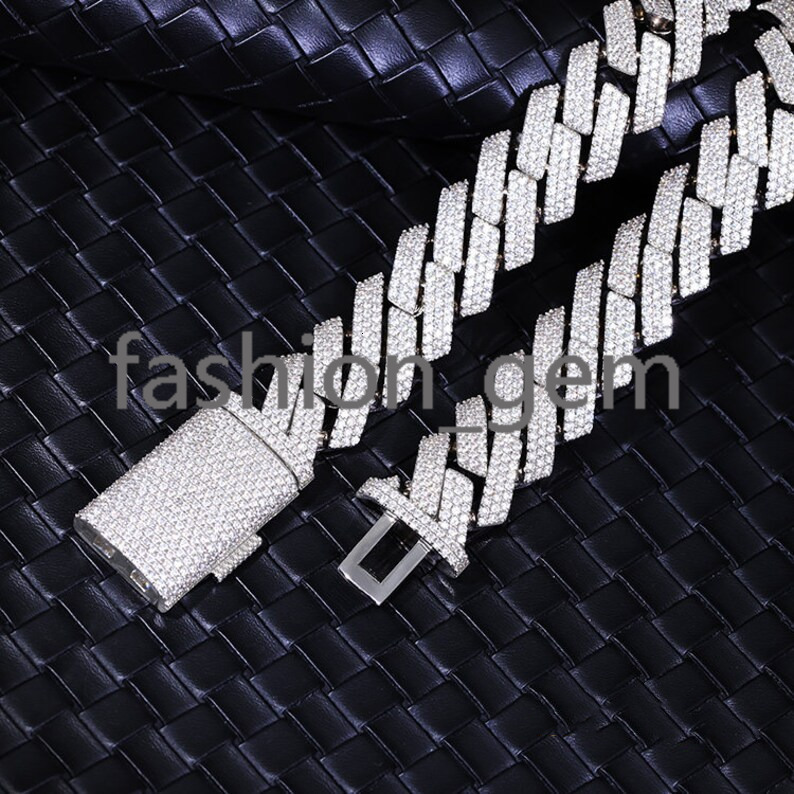 Hiphop Cuban Necklace 925 Sterling Silver 20mm 3 Rows Iced Out VVS Moissanite Cuban Link Chain