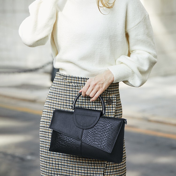 Free Shipping Designer Genuine Leather Clutch Bag For Women 2025 New Top Layer Cowhide Ladies Crossbody Bag Luxury Bag Fashionable Elegant Party Handb