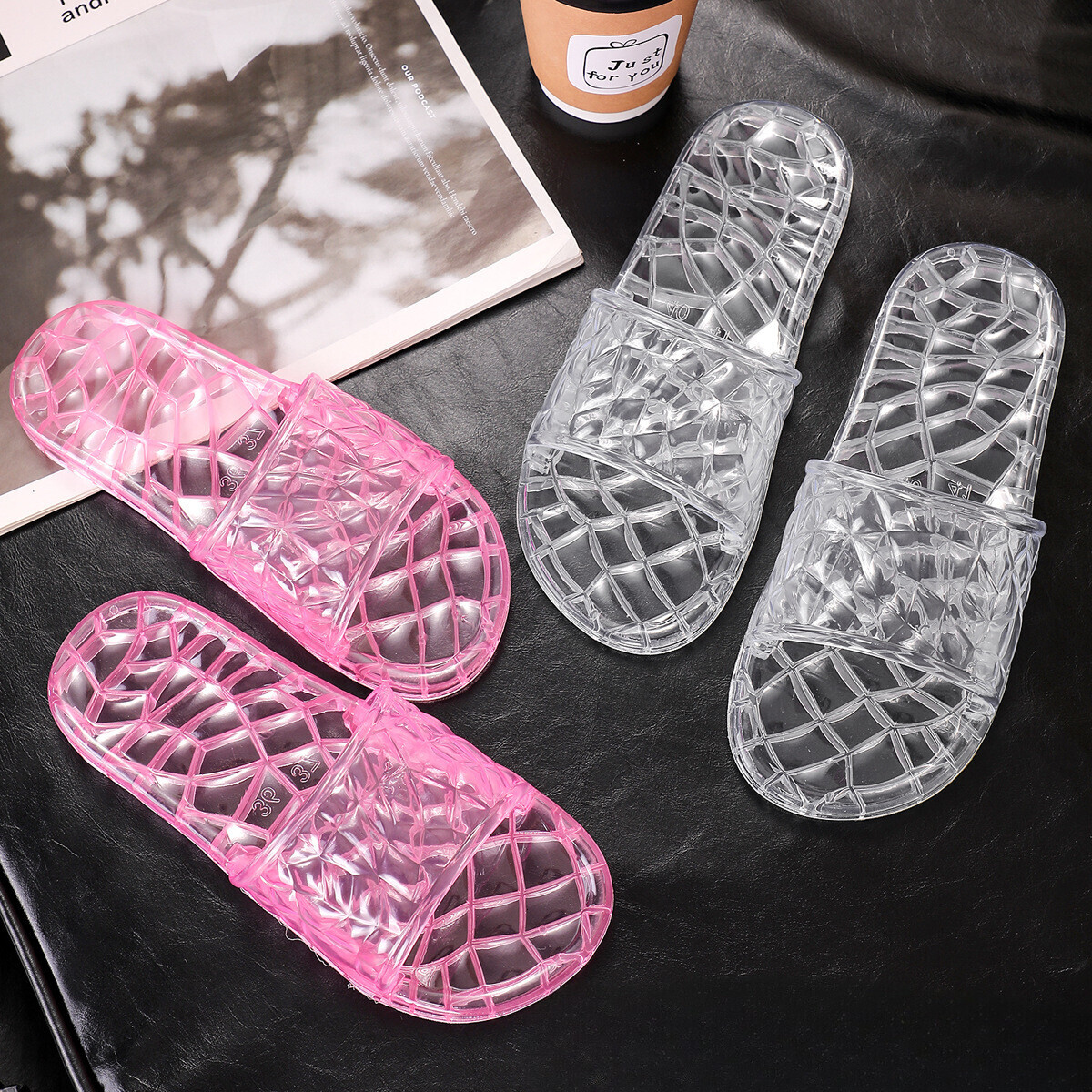 Women's summer slippers, crystal indoor jelly anti slip shoes, transparent and odor proof women's sandals, designer sandals, slippers