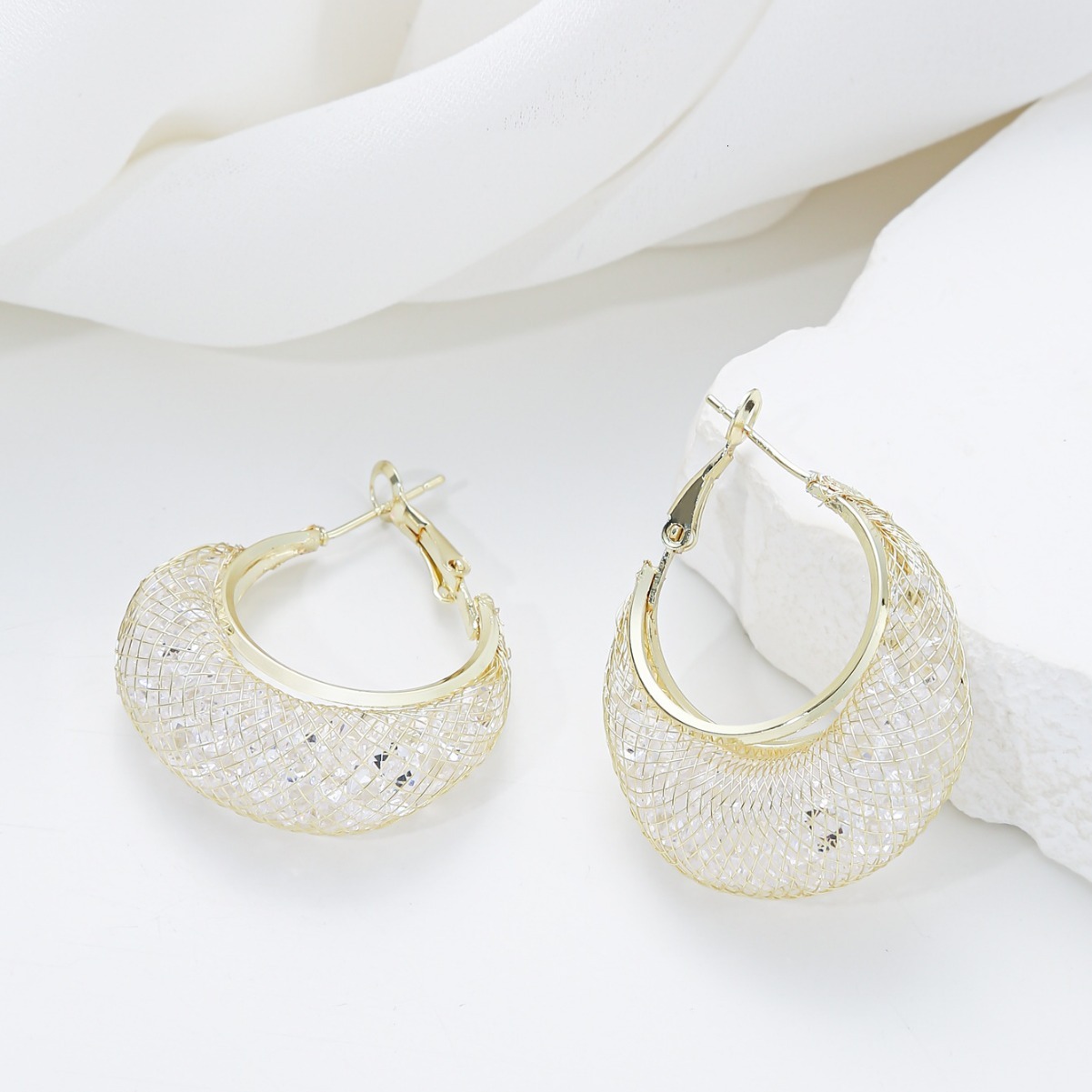 High-End Earrings for Women Mesh Copper Design Studs Versatile Trendy Temperament Ear Clips