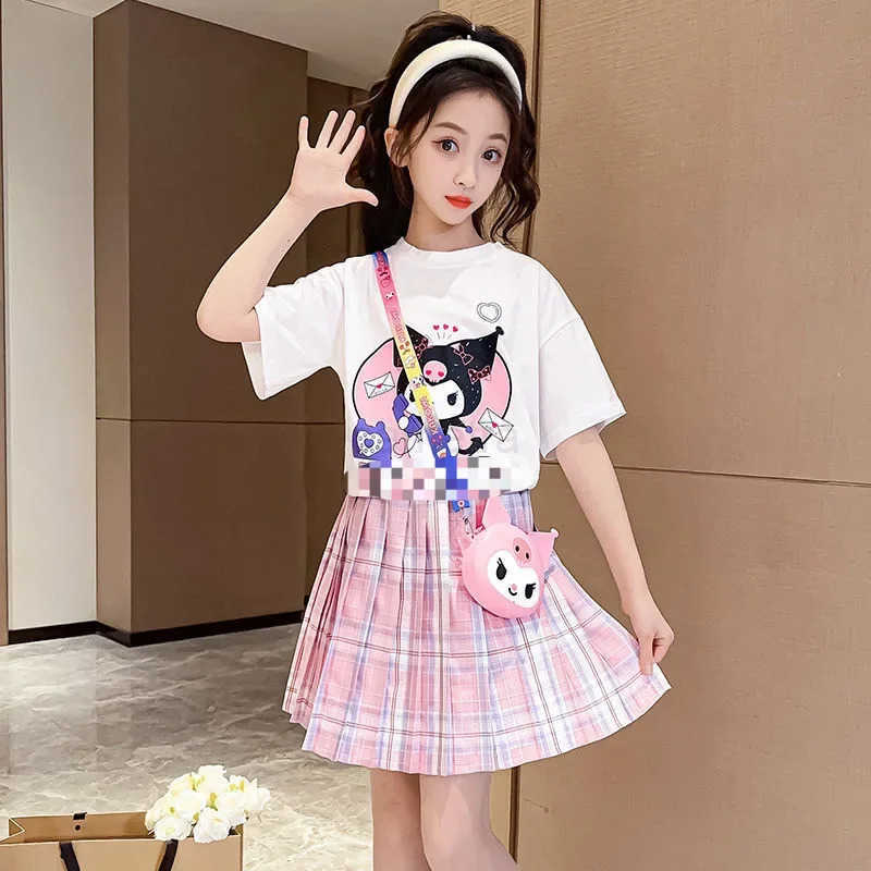 Sanrio Sanrio New Girls Short-Sleeved T-Shirt Pleated Skirt Set Kuromi Cartoon Spring and Summer T-Shirt Top Skirt Two-Piece Gift Set XJ250618