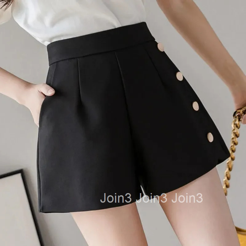 Woman Short Pants Wide Suit with High Waist Shorts for Women Summer Aesthetic XL Casual Trend 2025 Outdoor Japanese 2000s Style