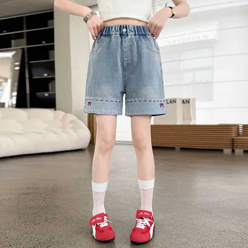 Girls summer versatile butterfly shorts 2025 new summer thin fashion jeans casual sports shorts 5-15 years oldC250617