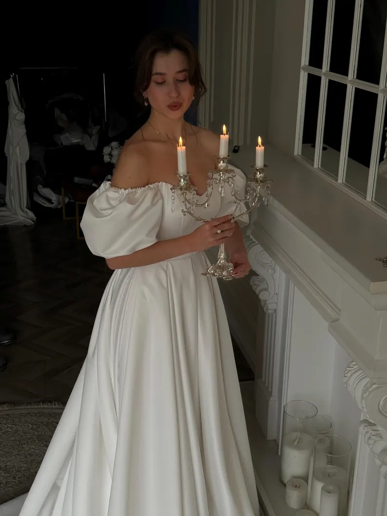 Princess Renaissance Wedding Dress A-Line Off Shoulder Victorian Elopement Corset Bridal Gown Fairy Satin Simple Garden Bride Dresses