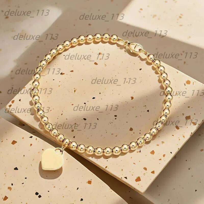 Top Love Heart Sier Bracelet Bottom Plated Girlfriend Souvenir Gift Fashion Charm Designer Jewelry02
