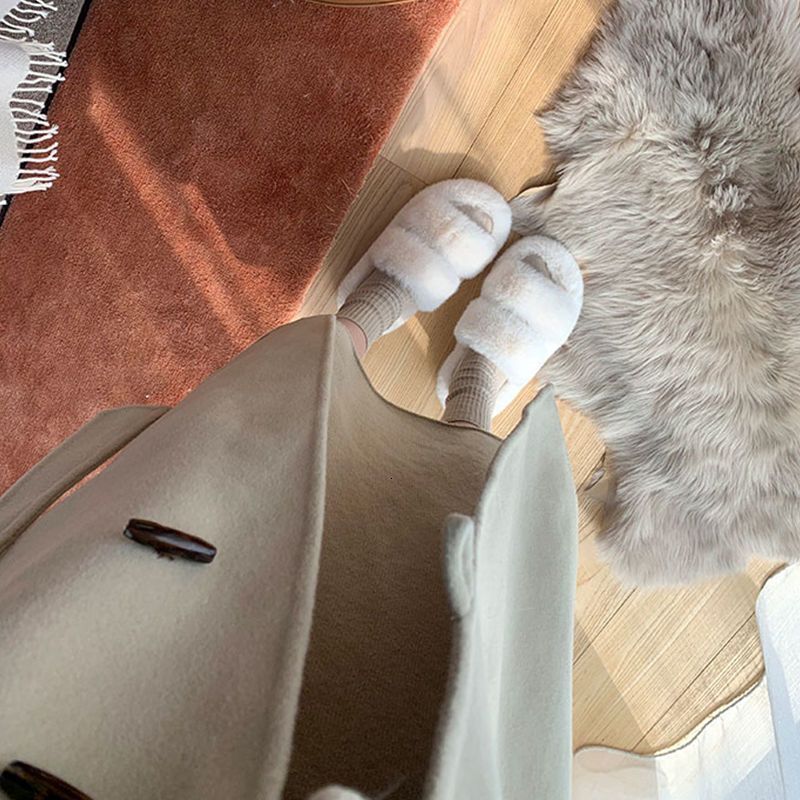 Women's fur slippers outdoor new Korean fashion shoes autumn and winter home indoor cotton slippers designer sandals slippers