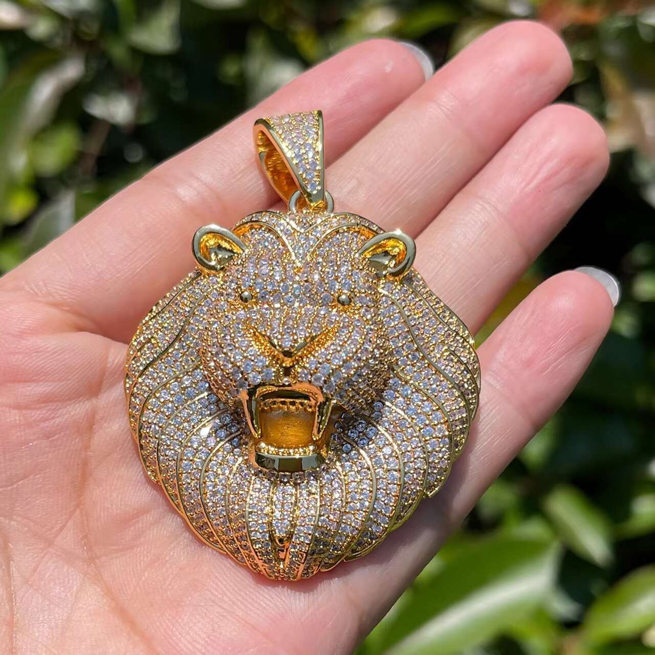 Hot Sale Luxury 18K Gold Moissanite Lion Pendant Necklace for Men Exclusive Animal Pendants Charms