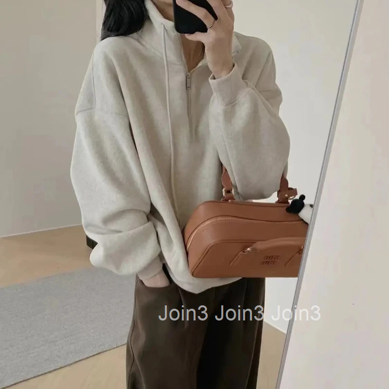 Woman Tops Kpop Warm Pullover Autumn and Winter Cold Sweatshirt for Women Thick New In High Quality On Promotion Cheap Xxl Emo M