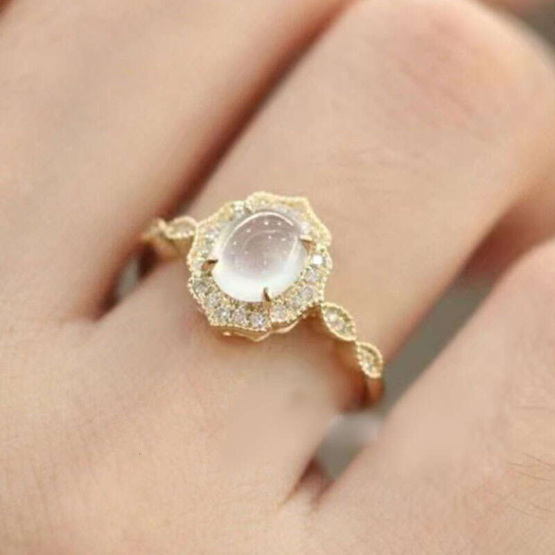 New High-End Romantic White Chalcedony Same Style Open Luxury Inlaid with Cabochon Ice Type Versatile Ring