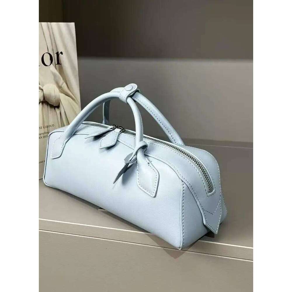 Niche Design Cowhide Vintage Sausage Bag Handbag