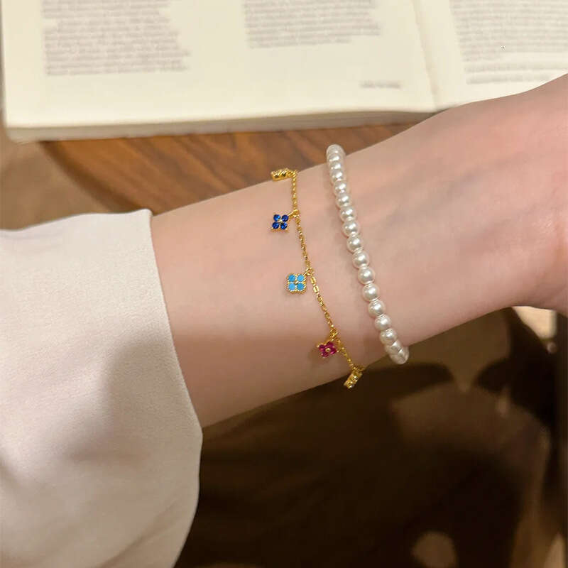 Luxury Jewelry Designer Bracelet S925 Pure Silver Lucky Four Leaf Flower Mini Four Leaf Flower Colorful Bracelet Versatile Summer Style Bracelet