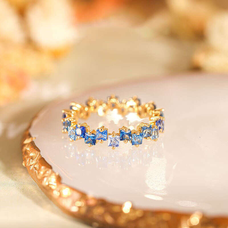 Soft Blue Ring for Women, High-End Rainbow Series, Gold-Plated Inlaid Colorful Anti-Blue Light Luxury