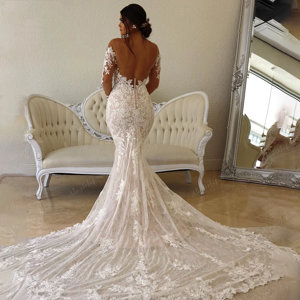 Beach Mermaid Wedding Dresses Scoop Neck Long Sleeves Lace Applique Backless Boho Bridal Gowns Train