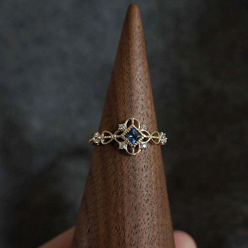 Niche Light Luxury High-end Sense Index Finger Cold Style Ins Women Lace Hollow Versatile Trendy Ring