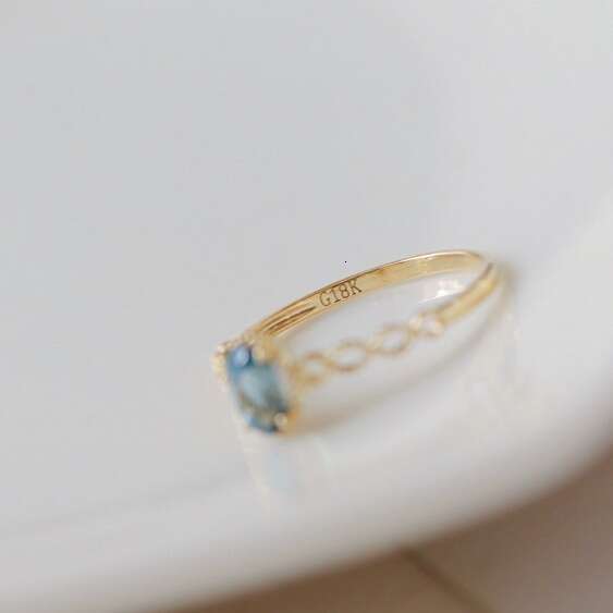 Pleasure Philosophy Same Style Gold Lace Hollow Versatile London High Imitation Blue Topaz Light Luxury Ring