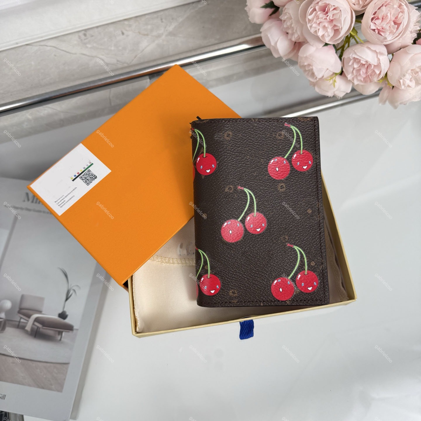 Luxury Designer Card Holder Premium Genuine Leather Slim Wallet for Men & Women Minimalist RFID Blocking