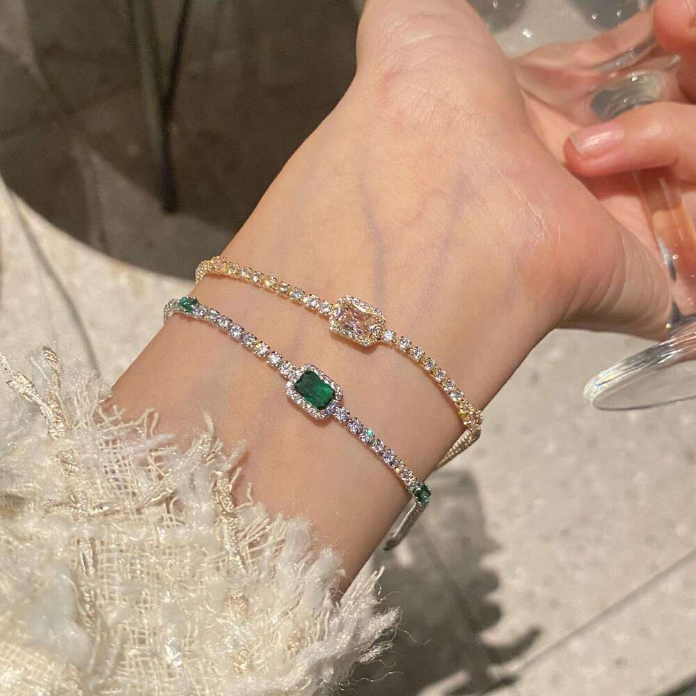 Full Dia Shiny Square 2023 Exquisite Ins Style Elegant Summer Lobster Clasp Bracelet J978