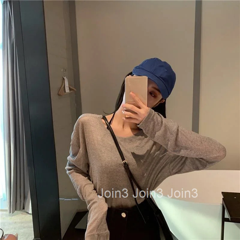 Plain Womens Long Sleeve T-shirt With Sleeves Cotton Top Female Trending Clothing 90s Vintage Y2k Korean Style Emo Kpop Basic