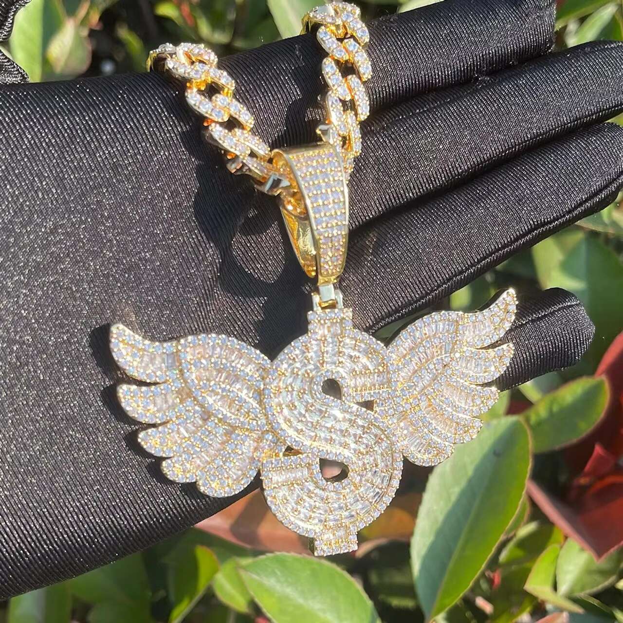 Luxury 925 Silver Wing Dollar Sign Baguette Blinged Pendant Hip Hop Style Moissanite Pendants Charms Chain Necklace Design