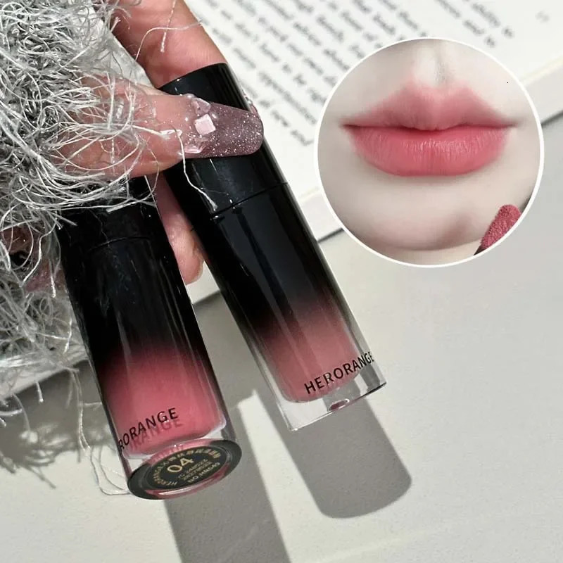 Low Saturation Mirror Water Light Lip Gloss Mirror Lasting Liquid Lipstick Lip Tint Nature Nude Lip Makeup Cosmetic 250618