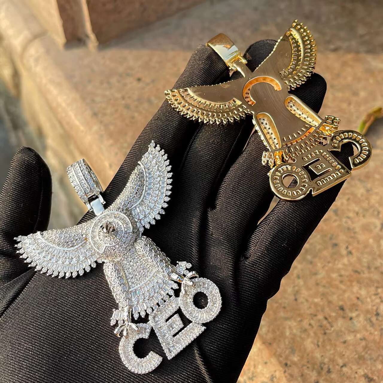 Luxury Soaring Eagle Flying with Letter CEO Pendant Necklace Hip Hop Iced out Full Diamond Moissanite Charm