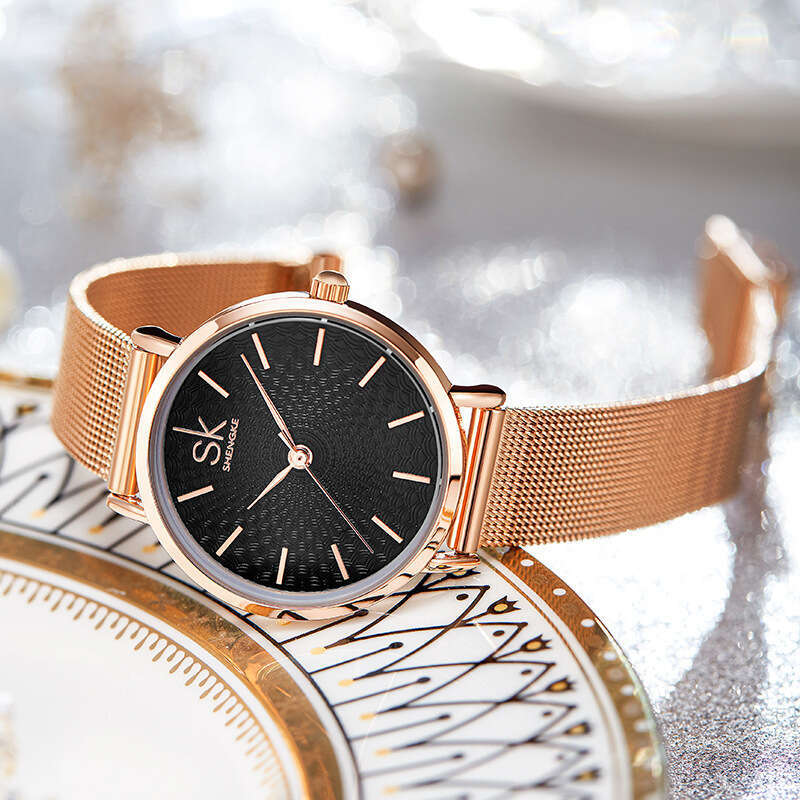 DHgargets SK New Fashion Brand Women Golden Wrist Watches Street Snap Female Jewelry Quartz Clock Ladies Wristwatch