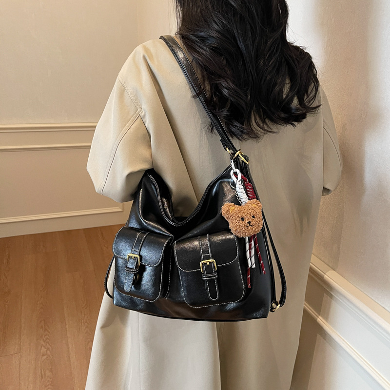 Free shipping designer Bag Versatile Commuter Multi-pocket Backpack Women Bag 2025 New Vintage Fashion Single Shoulder Bag Large Capacity Work Tote Ba