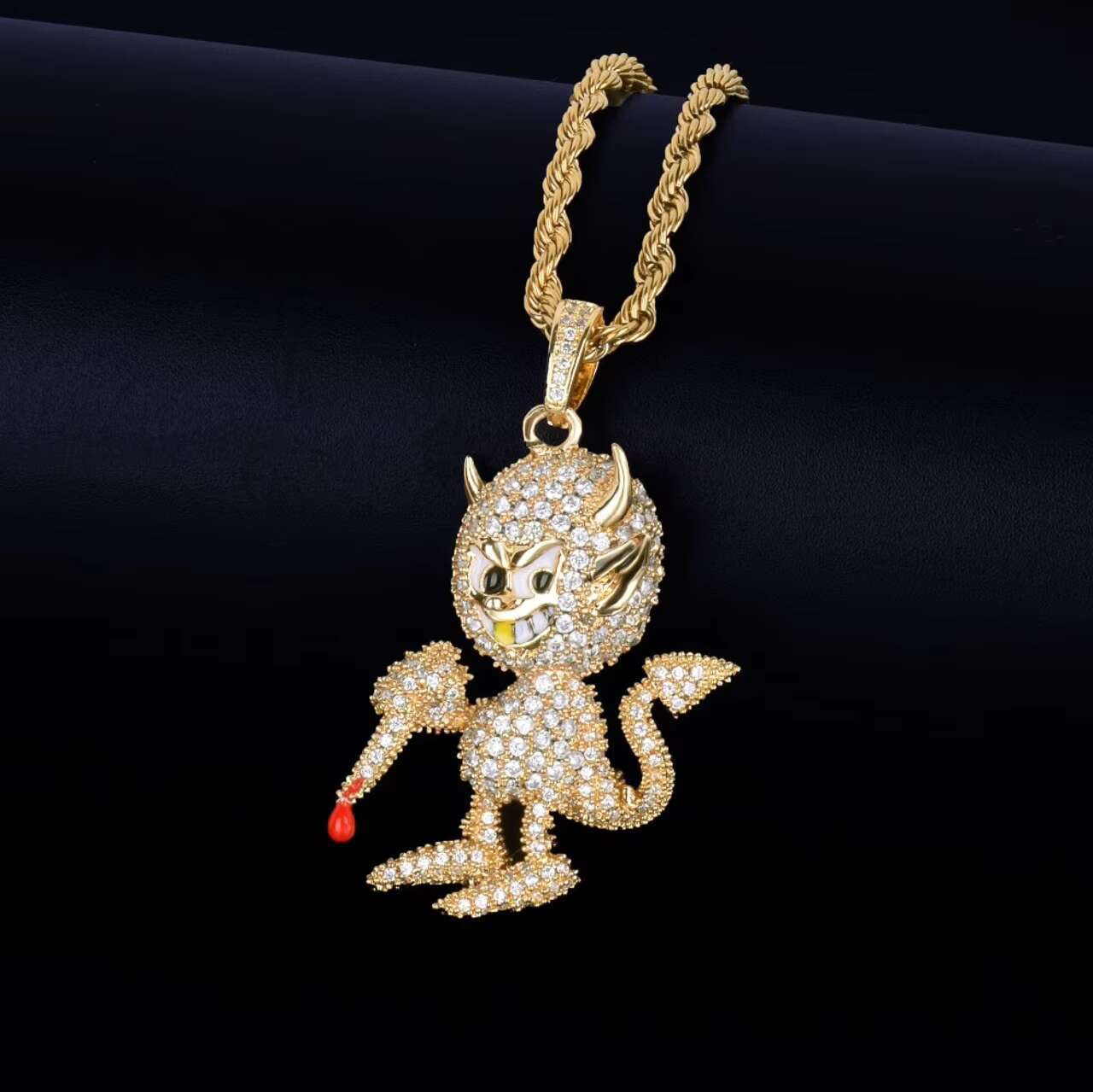 New Arrival Mens 18k Gold .925 Silver Hip Hop Little Demon Devil Pendant Fancy Design Moissanite Necklaces