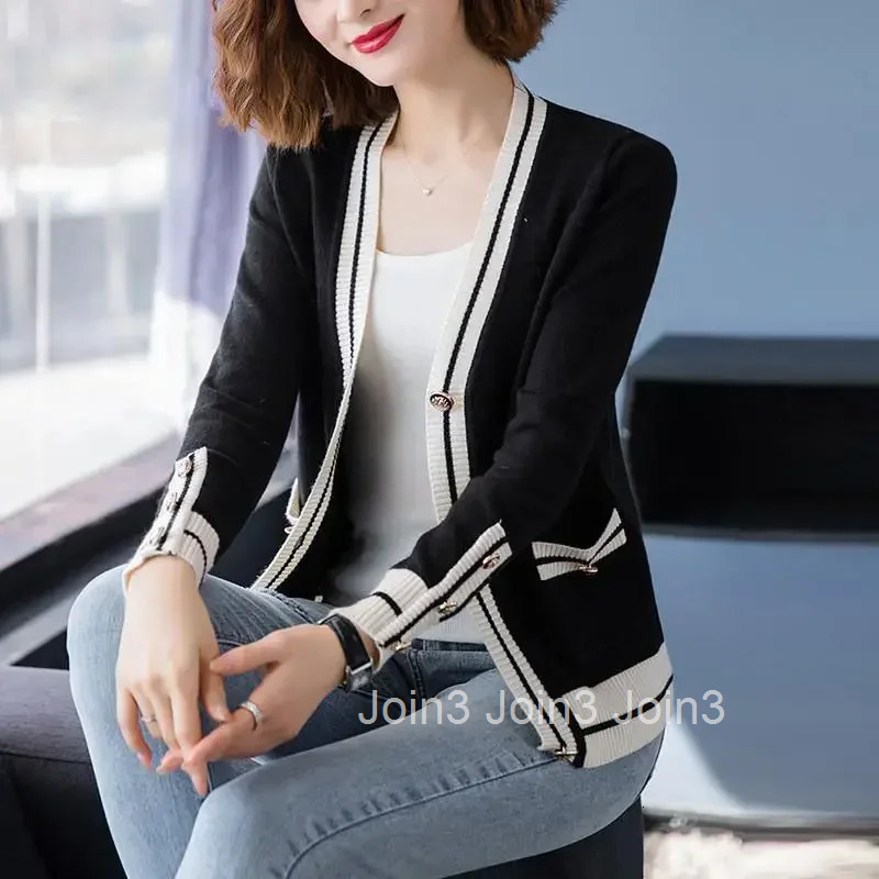 Outerwear Loose Womens Cardigans New In Coat Knitwear 2025 Trending Fashion Korean Streetwear Aesthetic Ladies Knit Sweaters