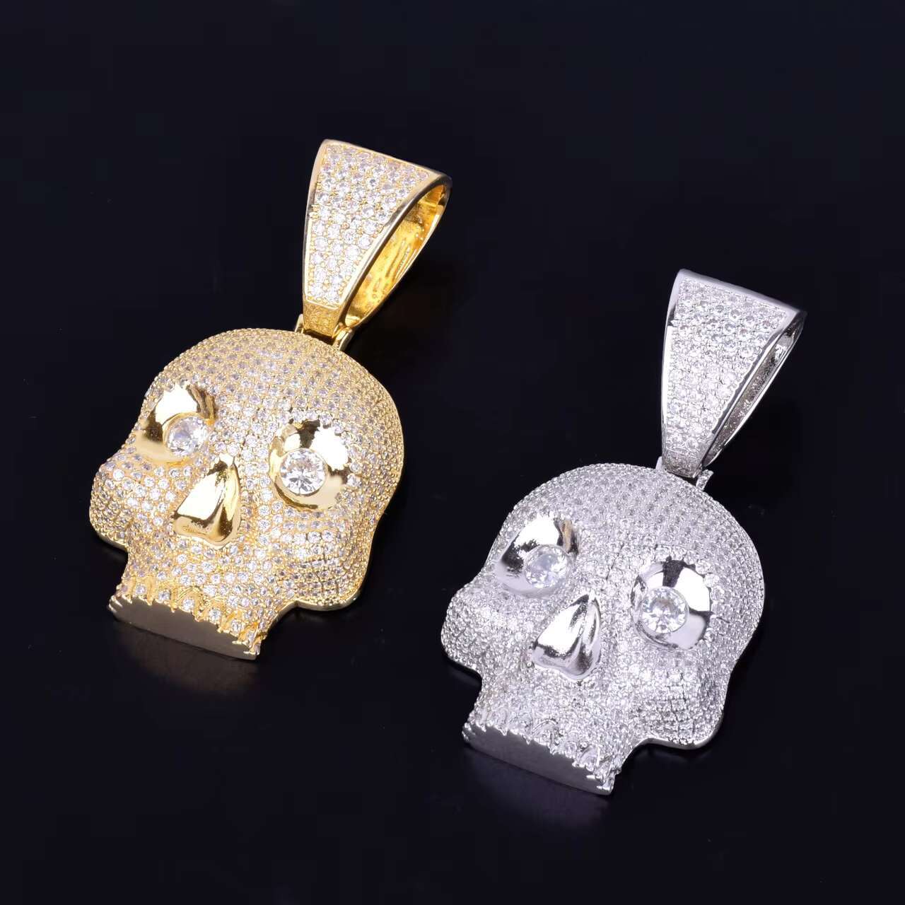 Fashion Hip Hop Moissanite Iced Flooded out Skull Head Pendant Necklace For Gift