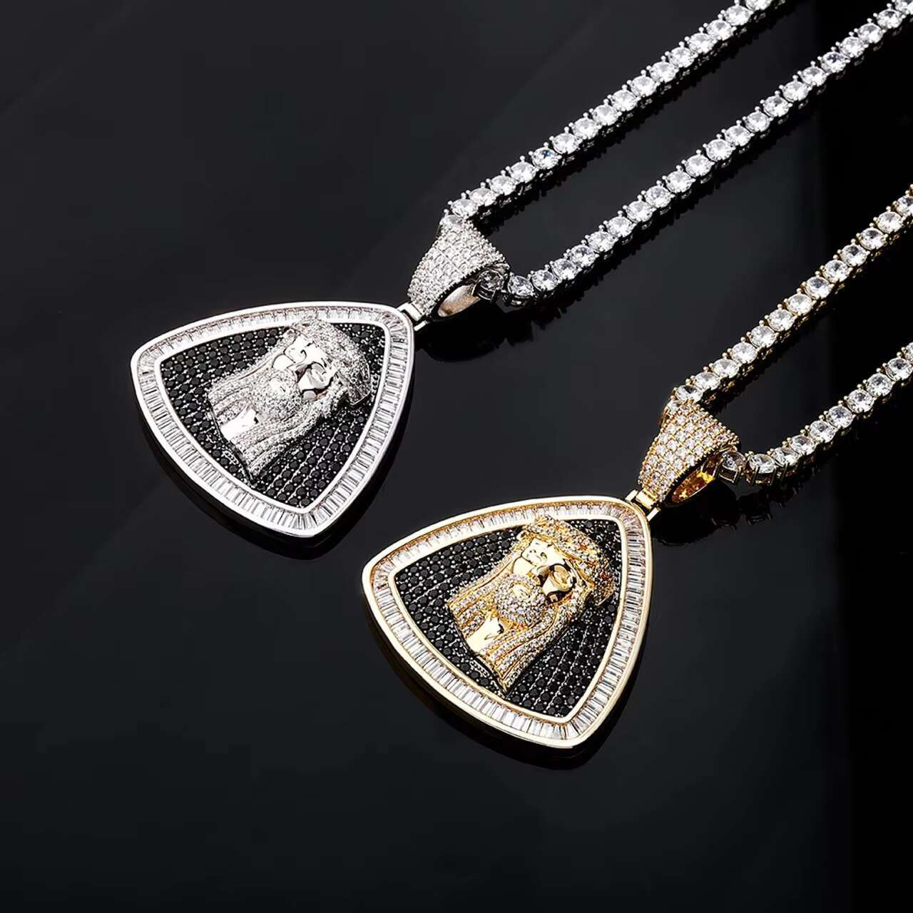High Quality 14K Gold Plated Iced Jesus Face Pendant Baguette Moissanite Diamond Necklace in Hip Hop Christianity Style
