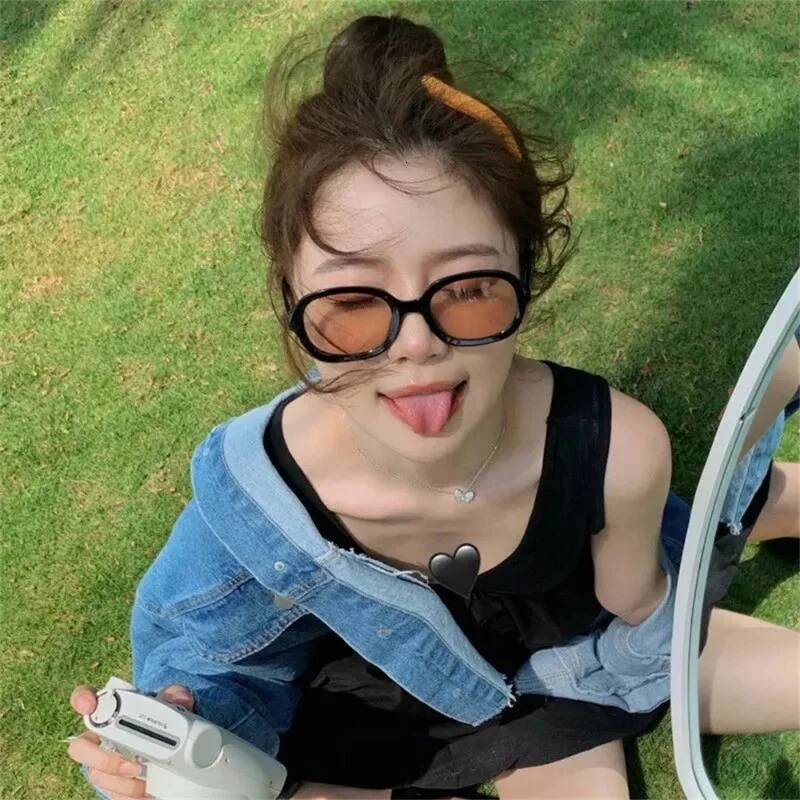 High-Quality Square Men Women Fashion New Meter Nail Hip Hop Sun Glasses Retro Sunglasses For Female Male
