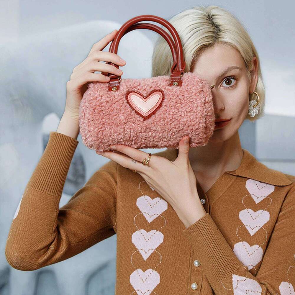 Women's Heart Embroidery Boston Fashionable Solid Color Shoulder Bag For Dailyused Casual Trendy Versatile Daily Commuting