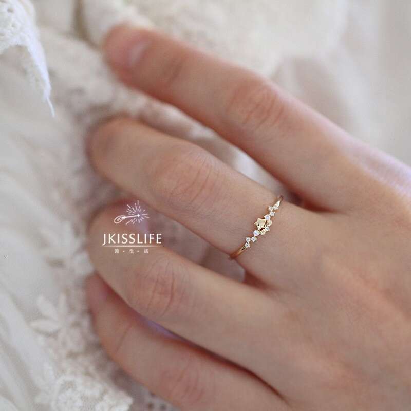 Unique Design Fashion Classic Versatile Five-Pointed Full Sky Star Ring New Model