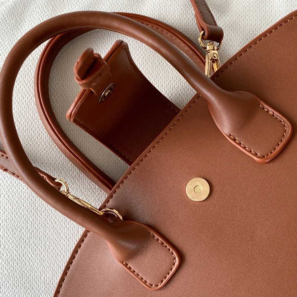 Luxury Designer Fi Handbag PU Leather Tote Bag Large Capacity Trendy Crossbody Bag Trapezoid Bucket Bag for Women B250618
