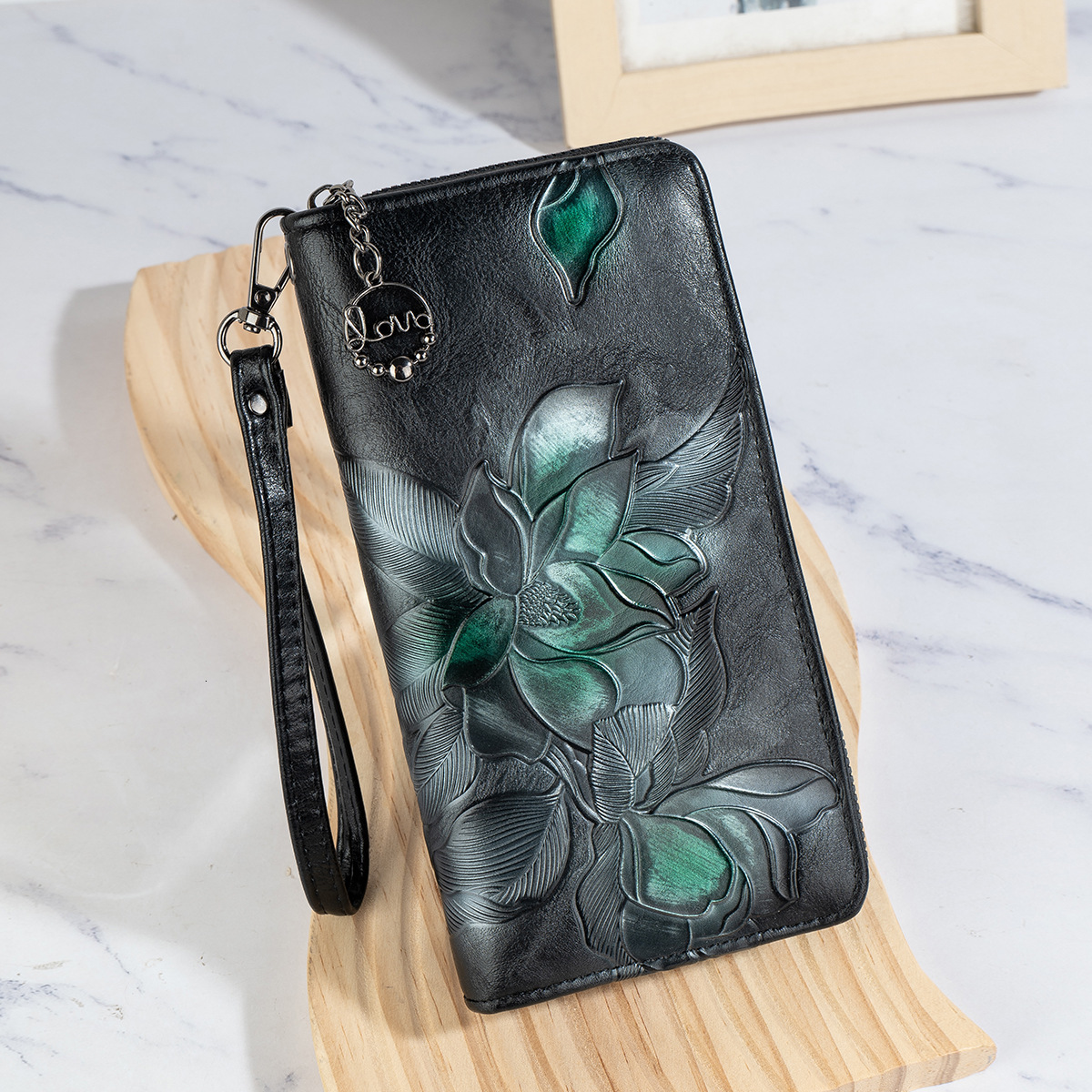 Free Shipping Designer 2025 Factory Direct Supply New Women's Wallet Vintage Color Polishing Multi-card Slot Long Luxury Bag Wallet Wholesale Cro