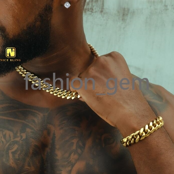 Wholesale 925 Silver Lock+moissanite 18k Gold Plated 925 silver 925 silver 8mm 10mm 12mm 14mm Cuban Necklaces Bracelets for Men Women