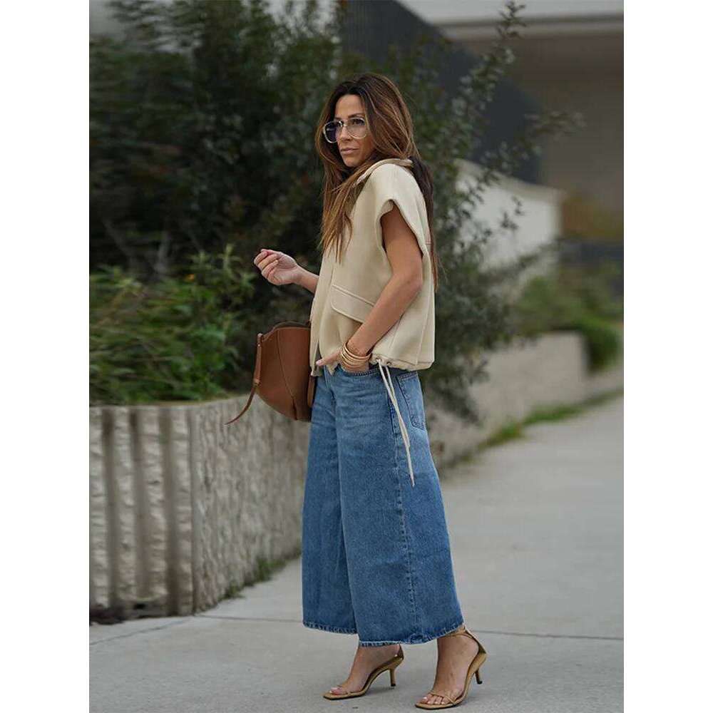 Fashion Women's Sleeveless Vest Turn-Down Collar Pocket Button Lady Jacket 2025 Spring Summer Casual Female Street Outwear