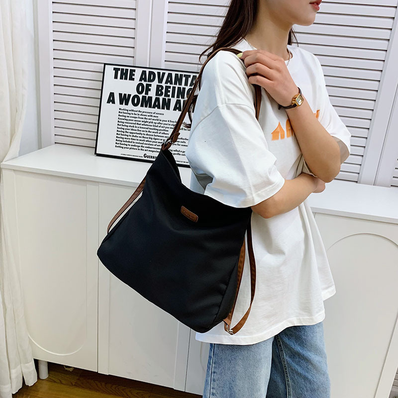 2025 Summer New Designer Fashion Women's Handbag Large Capacity Commuter Backpack Single Shoulder Cross body Dual use Backpack