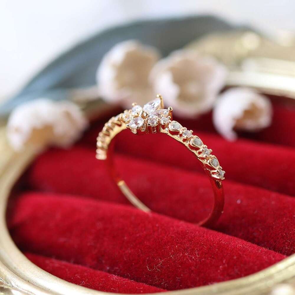 Green Sky Korean Dongdaemun Fashion Oval Luxury for Women Simple Personality Niche High-end Sense Index Finger Ring
