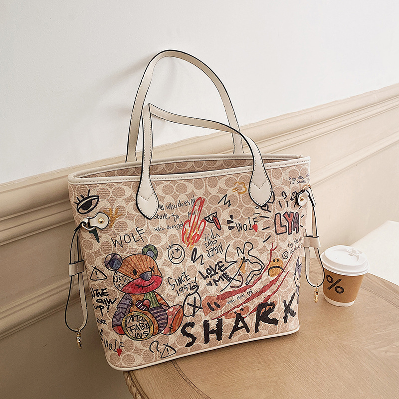 Free shipping designer bags for womens Shoulder bags white brown black New versatile and fashionable teddy bear graffiti tote bag