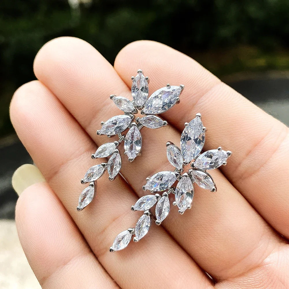 CAOSHI Stylish Wedding Jewelry Drop Earrings for Women Graceful Silver Color Bright Zirconia Pendant Accessories Gifts 250617