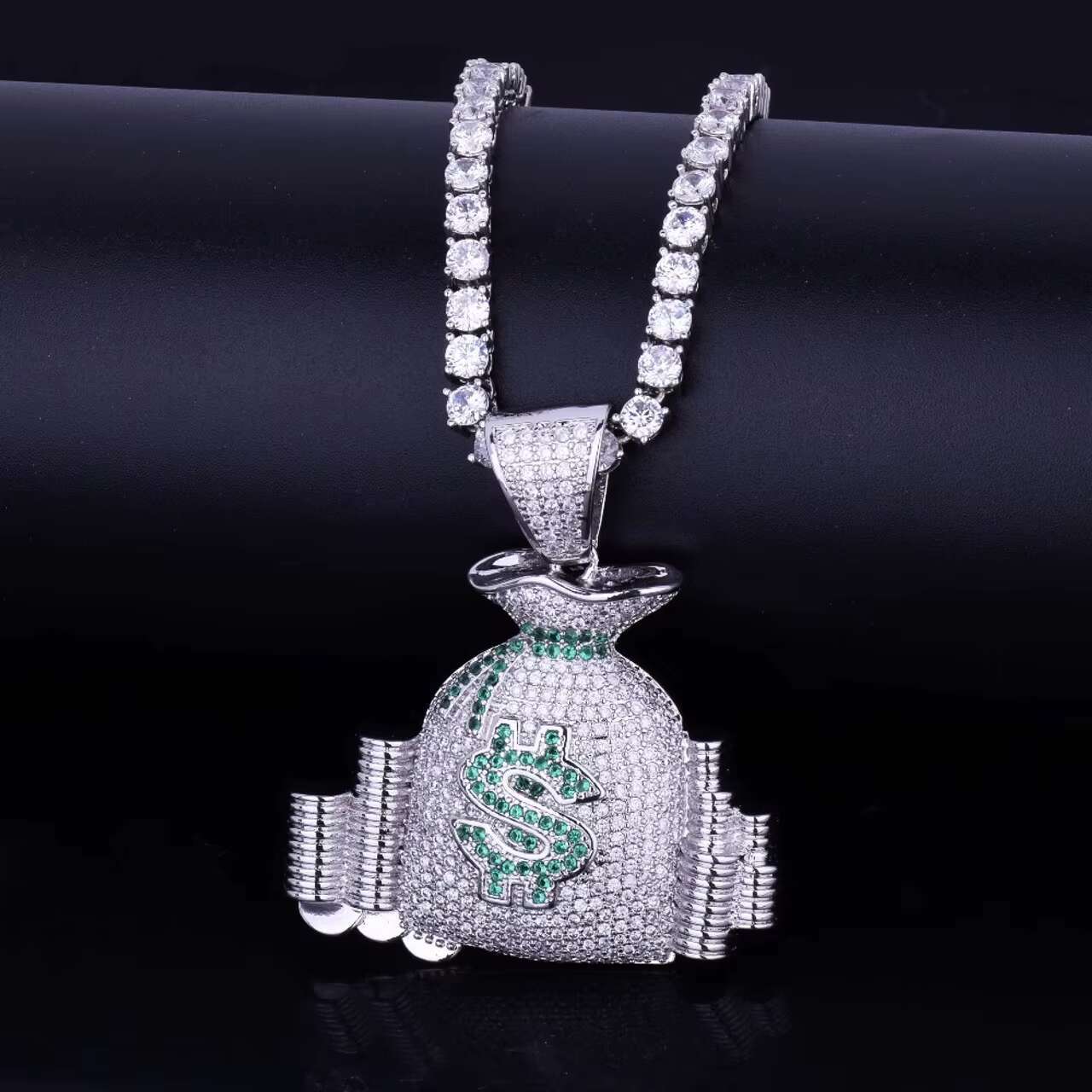 Hip Hop Style 18K Gold Silver Moissanite Money Bag Pendant with Stack Cash Coins Mens Womens Jewelry