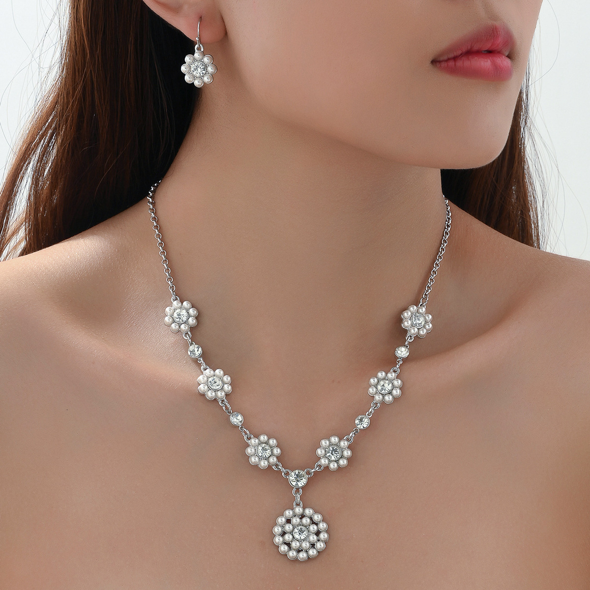 Zircon Inlaid Pearl Flower Stud Earrings Necklace Set