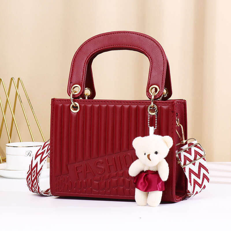 New Commuter Texture Handbag for Women Summer Simple Solid Color Single Shoulder Crossbody Small Square Bag