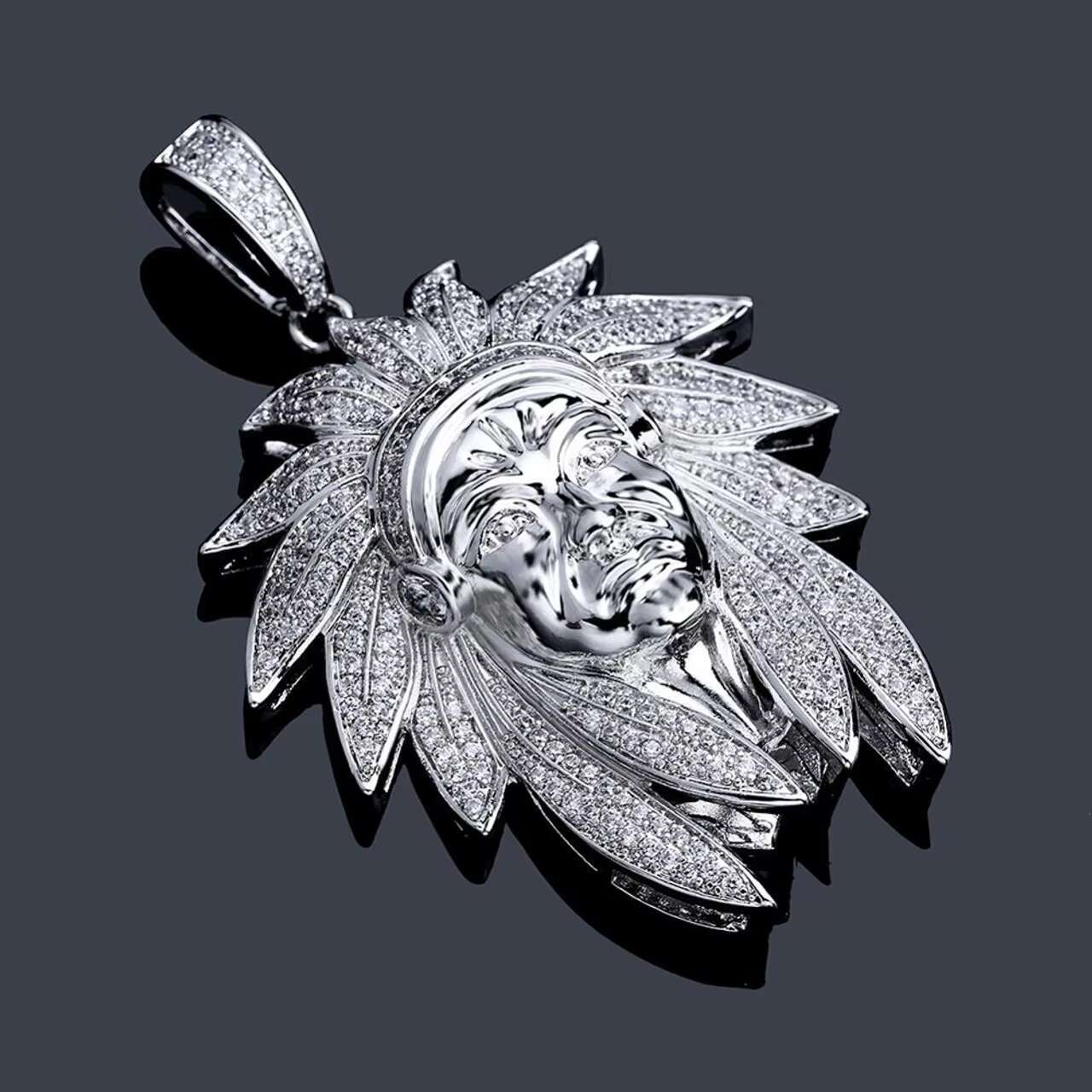 Chic Ice Flooding Effect: Chief Moissanite Pendent & Chain Necklace for Fashionistas